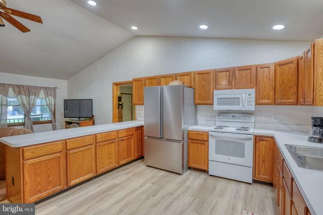 979 BARNEY JENKINS RD, Felton, DE 19943