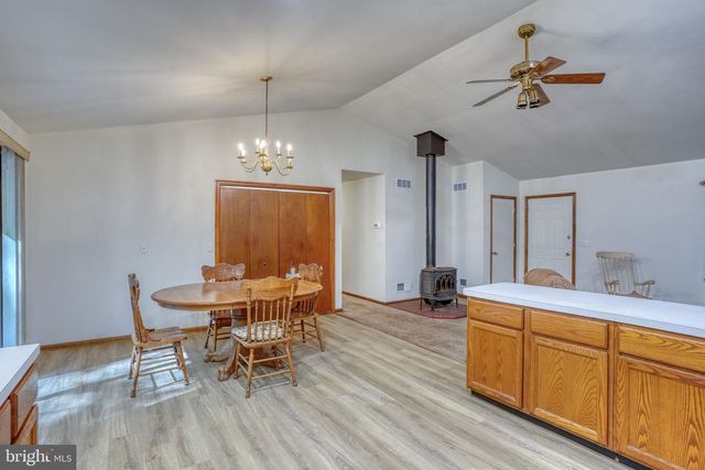 979 BARNEY JENKINS RD, Felton, DE 19943