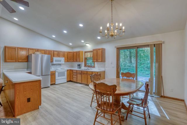 979 BARNEY JENKINS RD, Felton, DE 19943