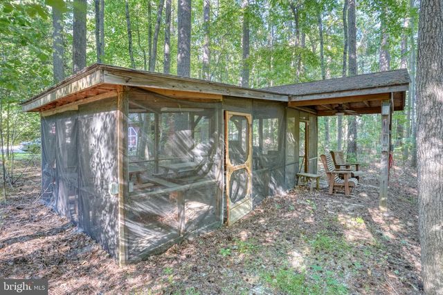 979 BARNEY JENKINS RD, Felton, DE 19943