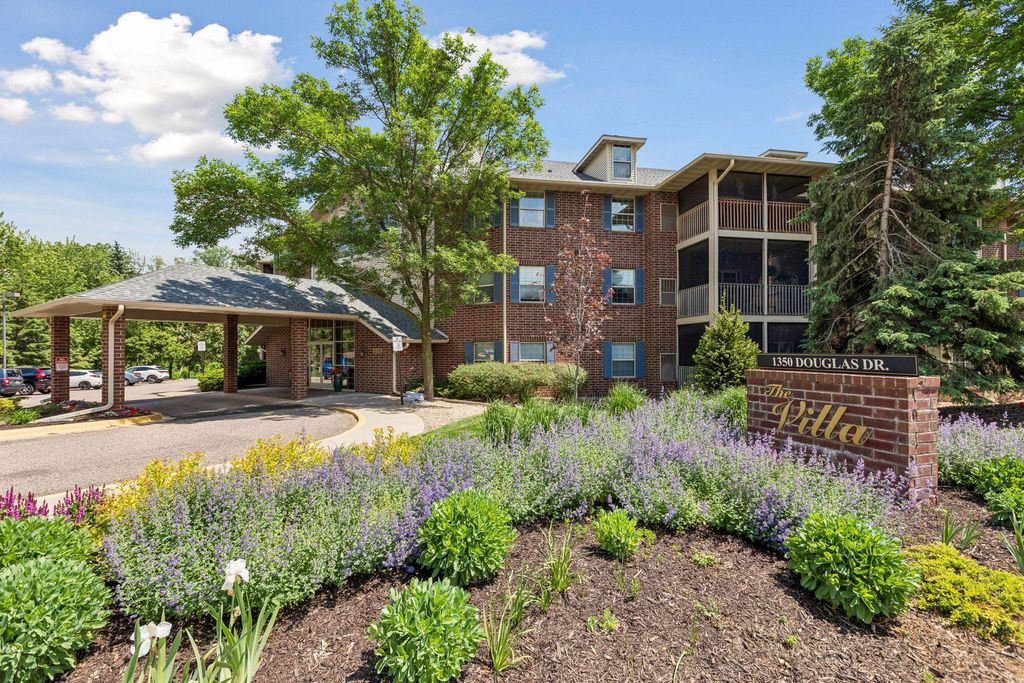 1350 Douglas Drive N 309, Golden Valley, MN 55422