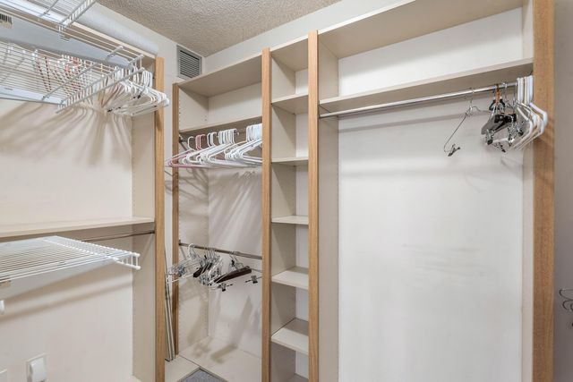 1301 Seafarer Circle 403, Jupiter, FL 33477