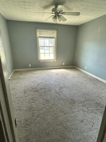 1003 E Lark Street, Ozark, MO 65721