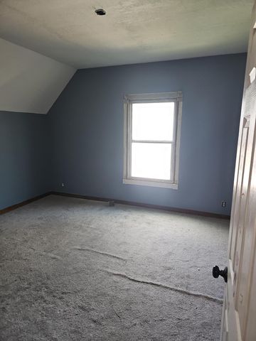 1003 E Lark Street, Ozark, MO 65721