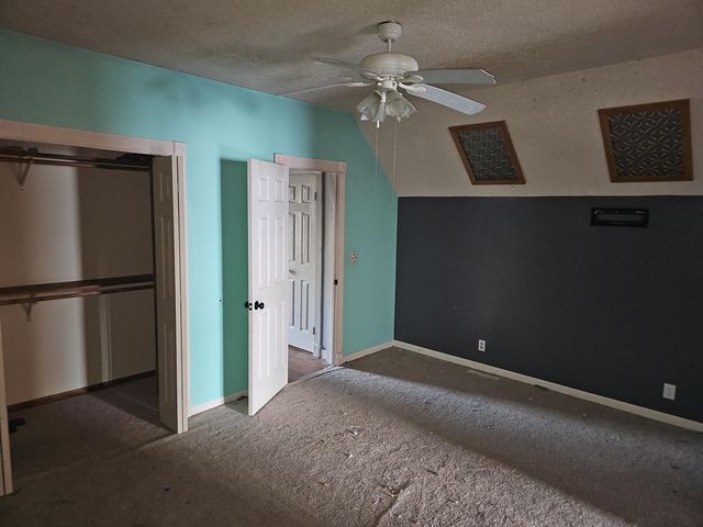 1003 E Lark Street, Ozark, MO 65721