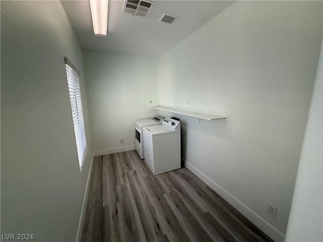 5568 Jelsma Avenue, Las Vegas, NV 89141