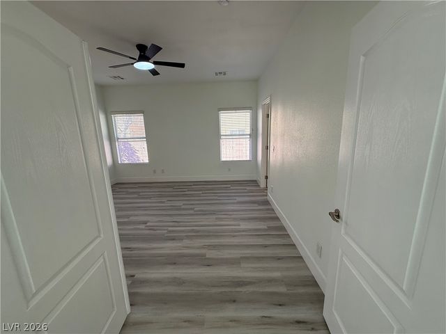 5568 Jelsma Avenue, Las Vegas, NV 89141