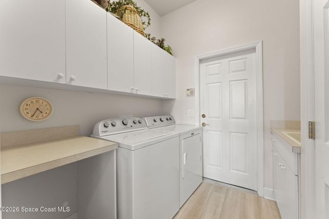 692 Nicklaus Drive, Melbourne, FL 32940