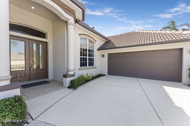 692 Nicklaus Drive, Melbourne, FL 32940