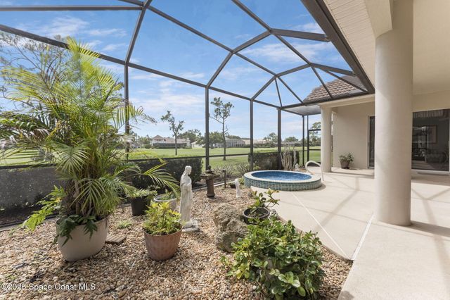 692 Nicklaus Drive, Melbourne, FL 32940
