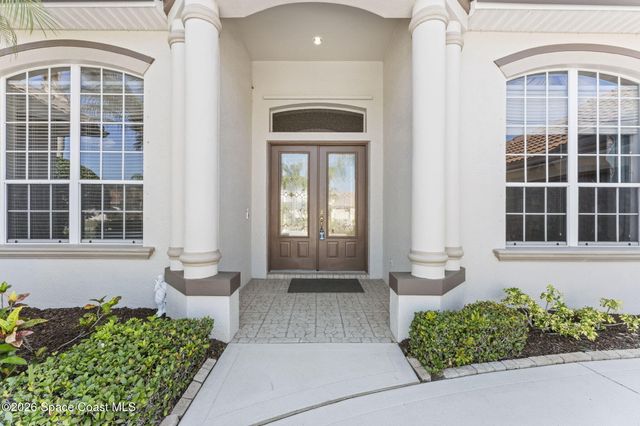 692 Nicklaus Drive, Melbourne, FL 32940