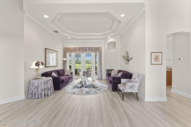 692 Nicklaus Drive, Melbourne, FL 32940