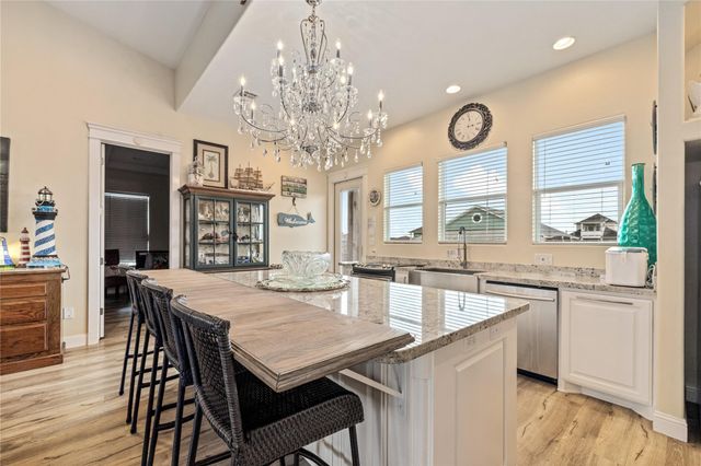 2608 Breaker Drive, Port Bolivar, TX 77650