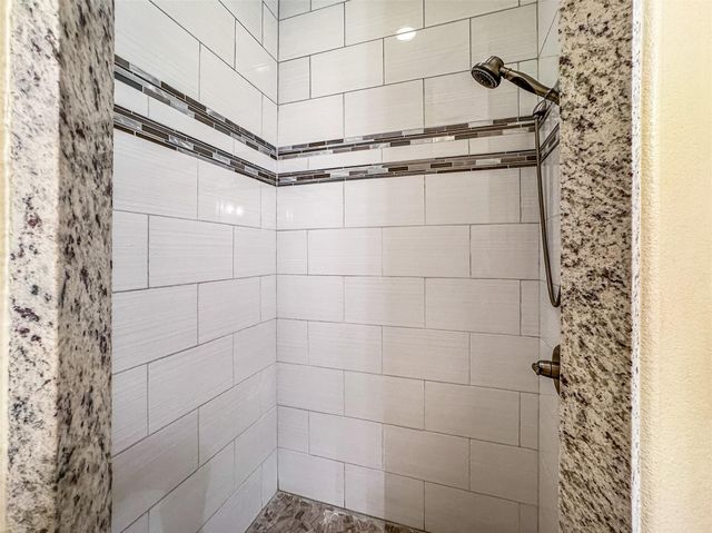 2608 Breaker Drive, Port Bolivar, TX 77650