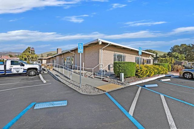 711 Old Canyon Rd., Fremont, CA 94536