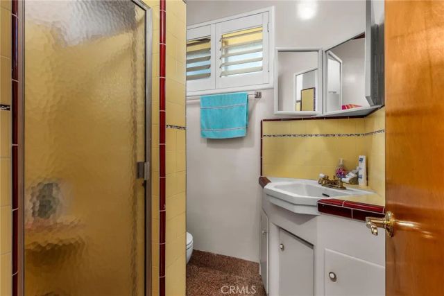 1130 Centinela, Santa Monica, CA 90403