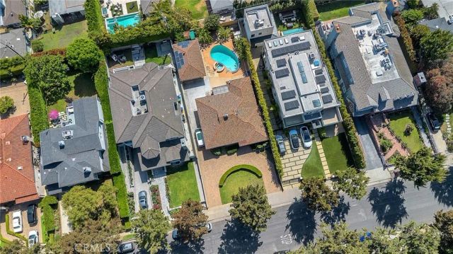 1130 Centinela, Santa Monica, CA 90403