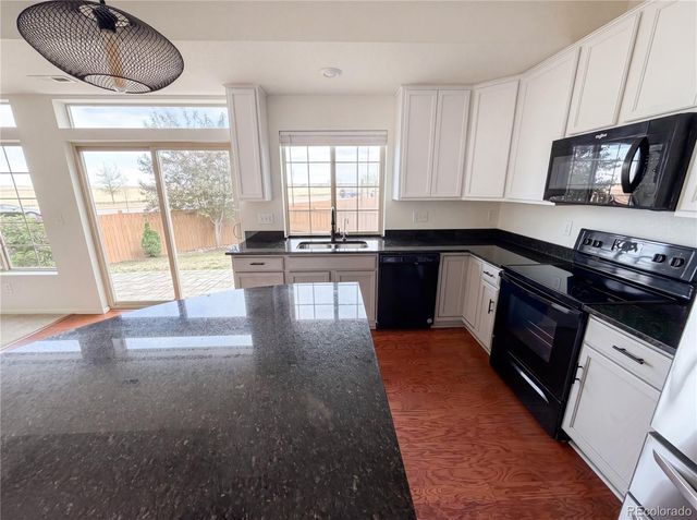 10186 Zeno Street, Commerce City, CO 80022