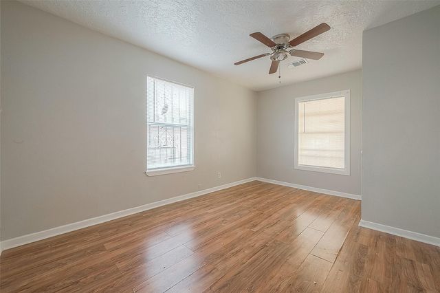 1114 Cresline Street, Houston, TX 77076