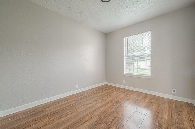 1114 Cresline Street, Houston, TX 77076