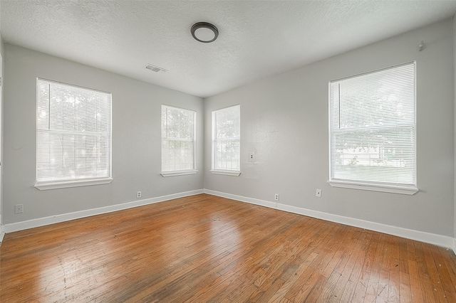 1114 Cresline Street, Houston, TX 77076