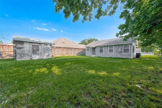 1114 Cresline Street, Houston, TX 77076