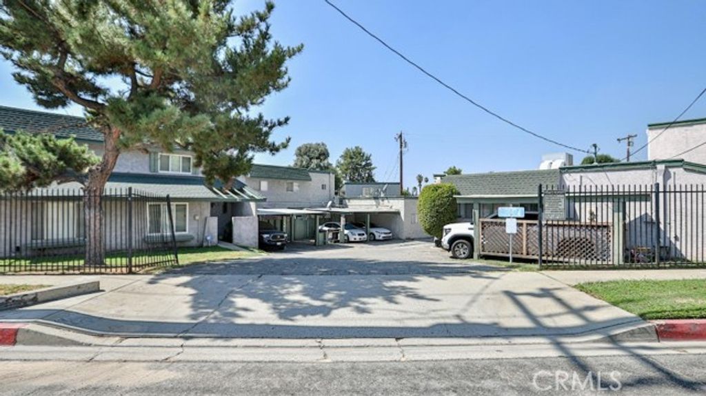 3600 Mountain Ave 14E, San Bernardino, CA 92404