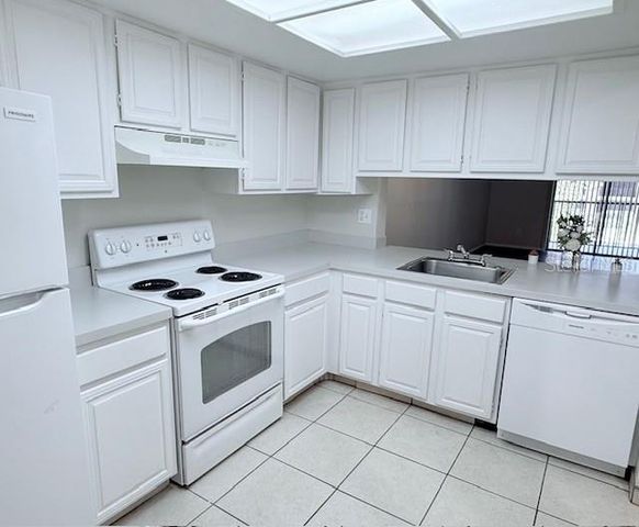 4991 PURITAN CIRCLE 522, Tampa, FL 33617