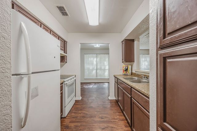 2332 Sherry Street, Arlington, TX 76014