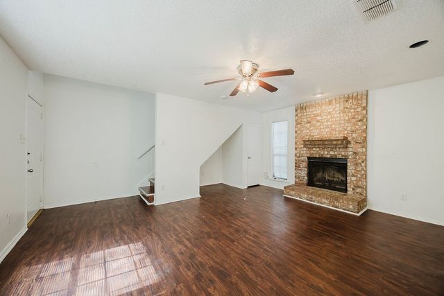 2332 Sherry Street, Arlington, TX 76014