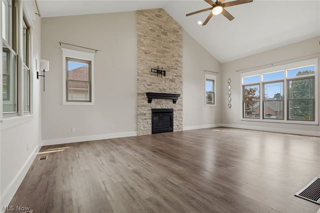 2559 Chadwell Circle NW, North Canton, OH 44720