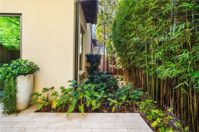 166 Villa Ridge, Irvine, CA 92602