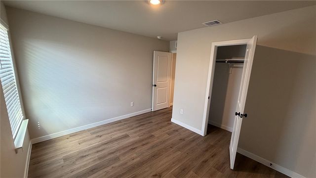 3545 Sepehr Lake Dr, Robstown, TX 78380