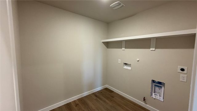 3545 Sepehr Lake Dr, Robstown, TX 78380