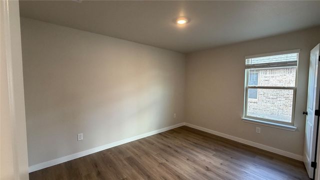 3545 Sepehr Lake Dr, Robstown, TX 78380