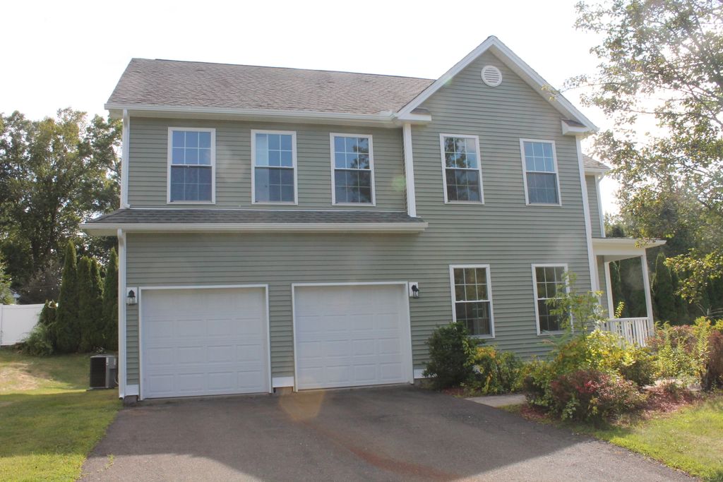 15 Glen Ridge Road, Hamden, CT 06518