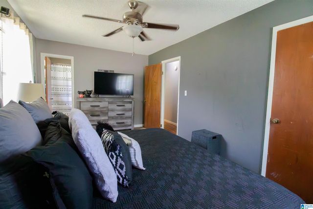 512 COUNTRY LANE, Oxford, AL 36203