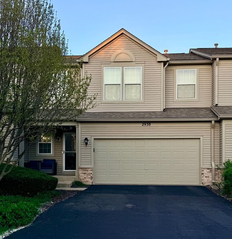 2938 Peachtree Circle 2938, Aurora, IL 60502