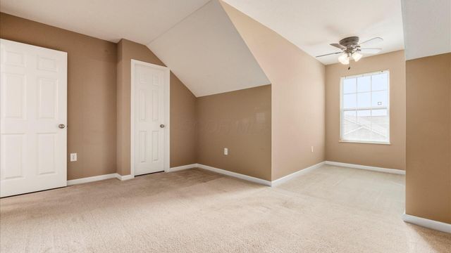 8406 Diversey Loop, Blacklick, OH 43004