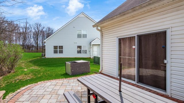 8406 Diversey Loop, Blacklick, OH 43004
