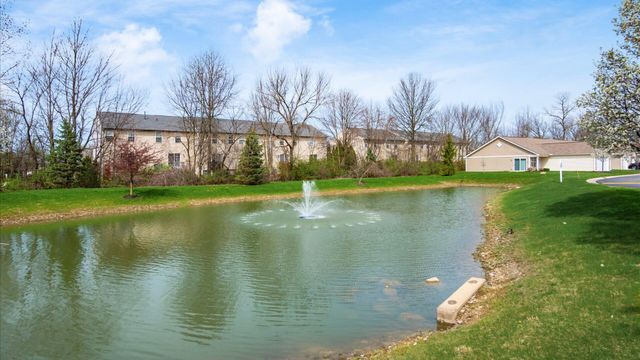 8406 Diversey Loop, Blacklick, OH 43004