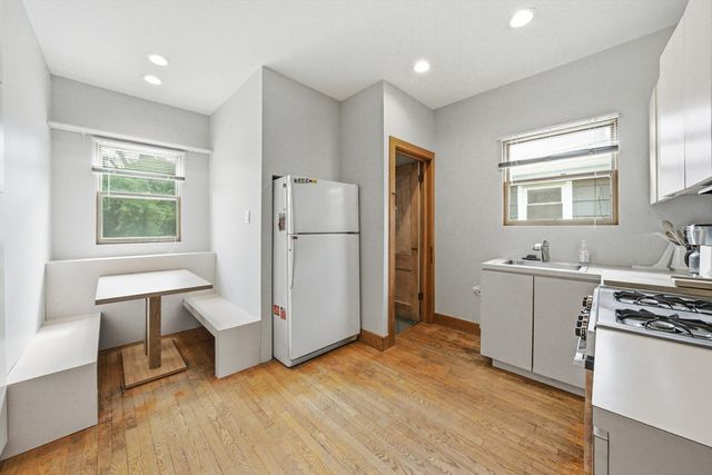 211 Waltham Street, Calumet City, IL 60409