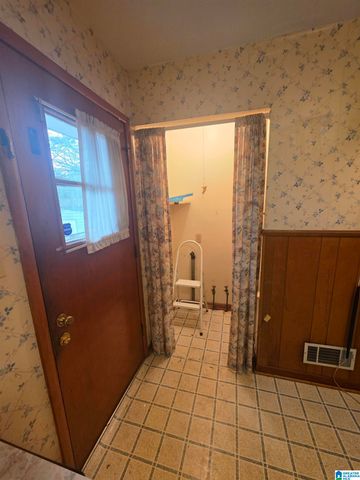 204 NOLIA STREET, Midfield, AL 35228