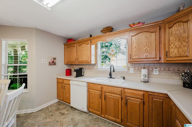 75 DUNCAN DRIVE, Warrior, AL 35180