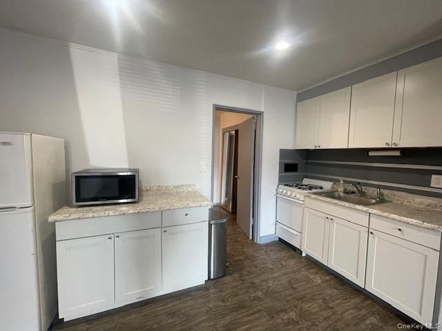 15 Georgia Avenue 2, Long Beach, NY 11561