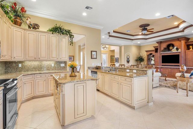6558 Sand City Way, Delray Beach, FL 33446