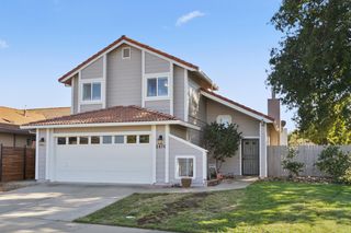2470 Saint Andrews Dr, Lincoln, CA 95648