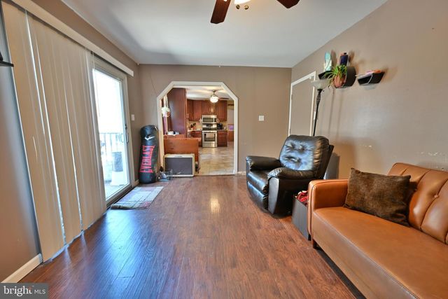 71 CEDARBROOK LN, Tuckerton, NJ 08087