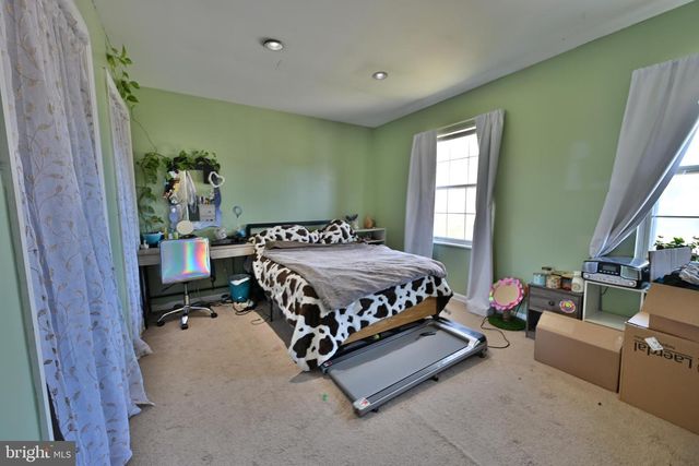 71 CEDARBROOK LN, Tuckerton, NJ 08087