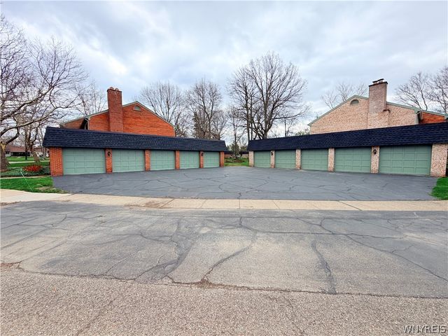 58 Kenton Place, Hamburg, NY 14075